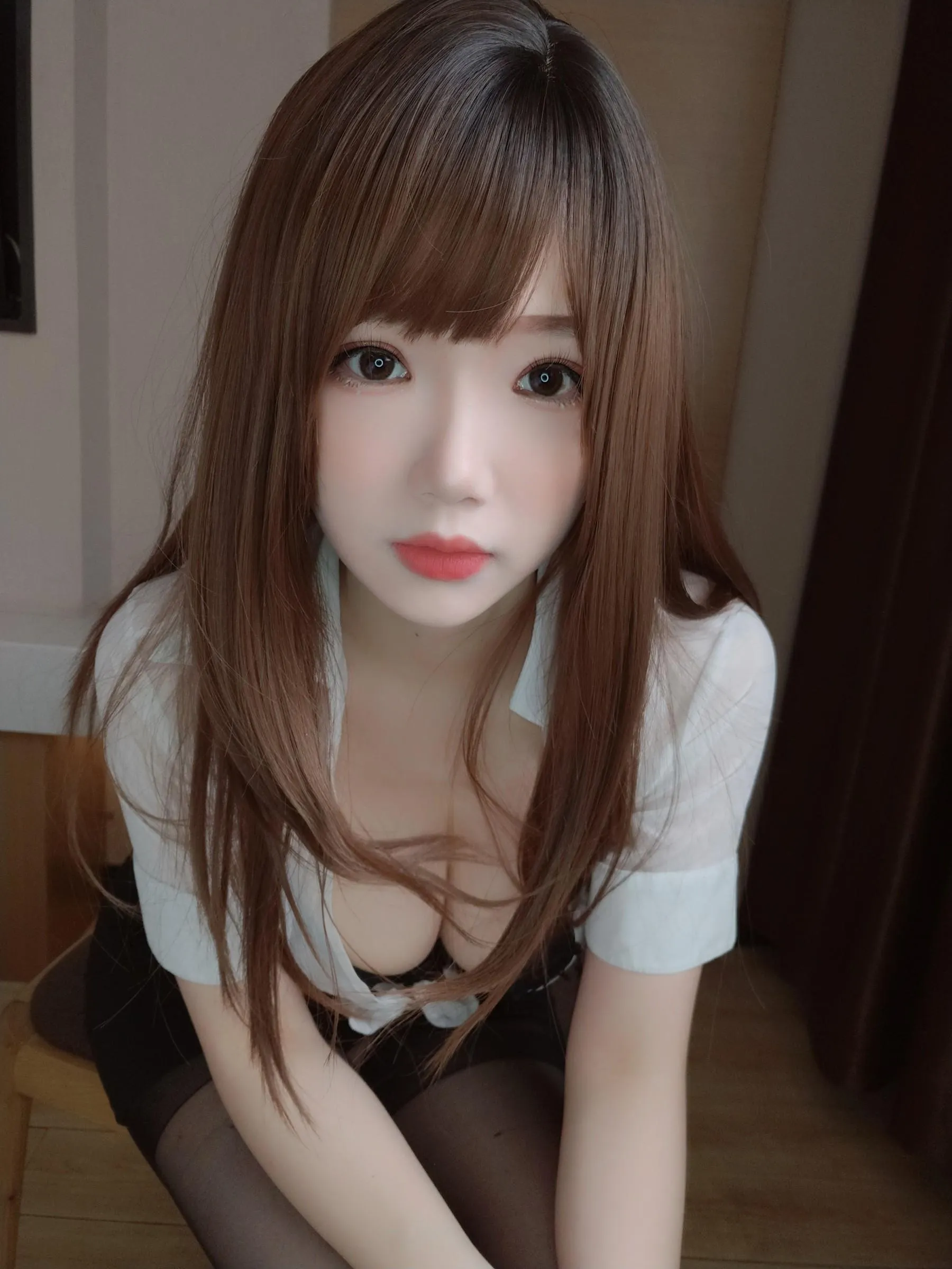 雪晴Astra – NO.28 眼镜小秘书 [68P]插图9